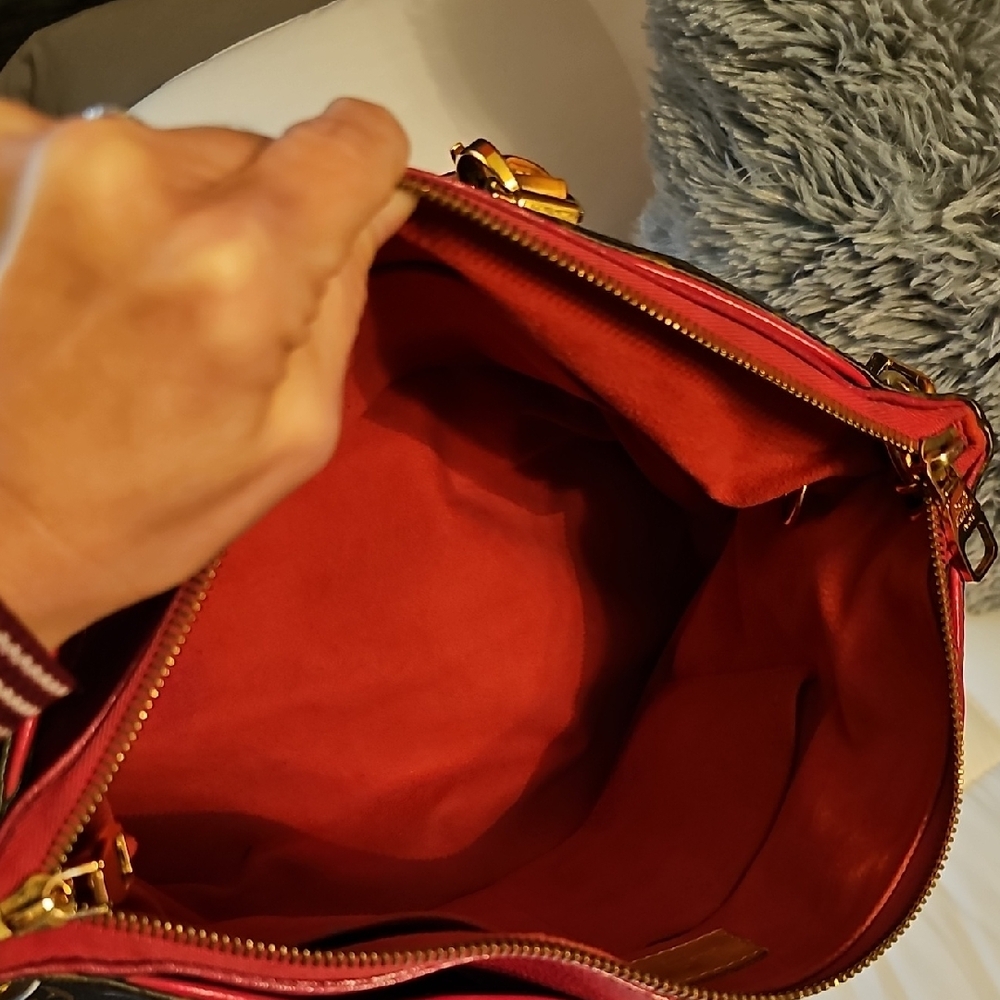 Authentic Louis Vuitton Brown Monogram Shoulder Bag with Red Interior - Picture 11 of 14